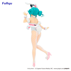 [PRE-ORDER] FuRyu: BiCute Bunnies - Hatsune Miku White Rabbit (Baby Pink Ver.) Figure (ONLINE ORDER ONLY)
