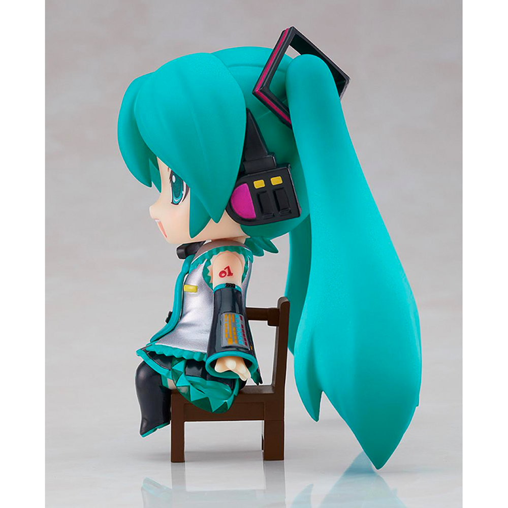 Nendoroid: Vocaloid -  Swacchao! Hatsune Miku (ONLINE ORDER ONLY)
