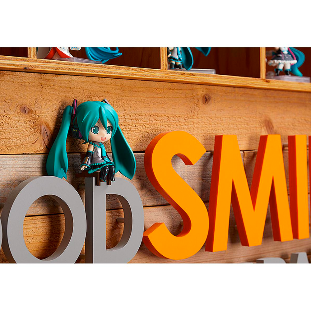 Nendoroid: Vocaloid -  Swacchao! Hatsune Miku (ONLINE ORDER ONLY)