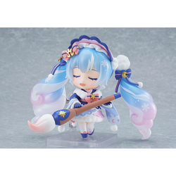 Nendoroid: Vocaloid - Snow Miku (Serene Winter Ver) #2023 (ONLINE ORDER ONLY)