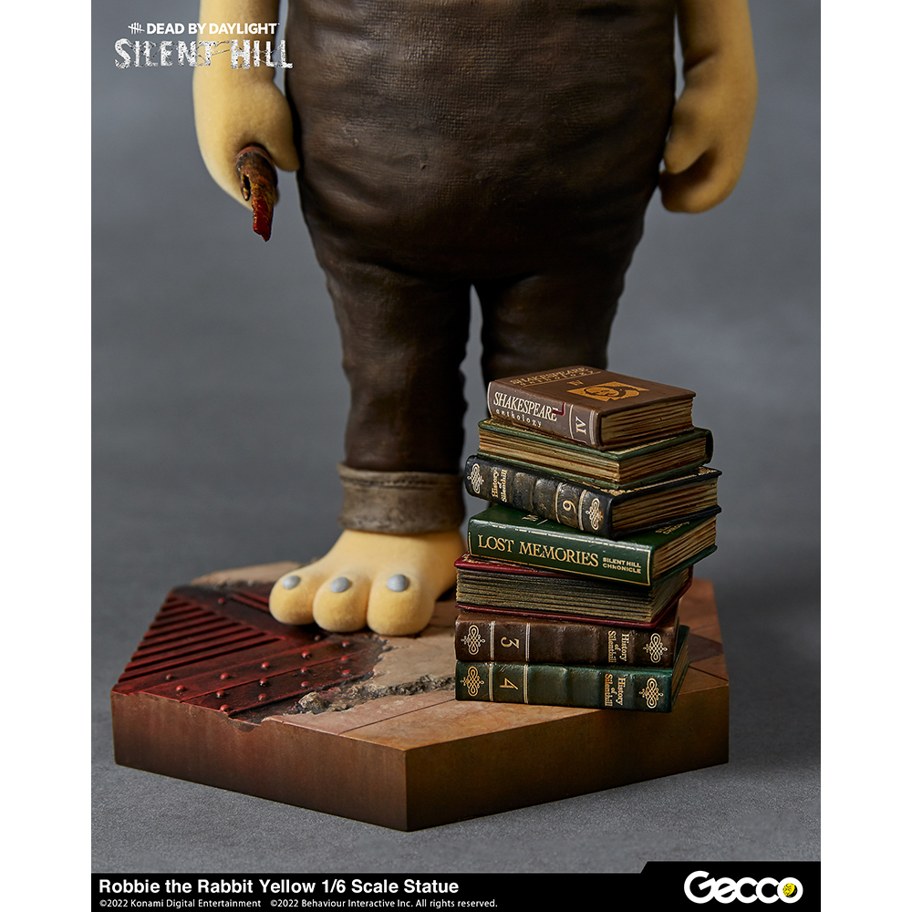 Gecco Corp: Silent Hill x Dead By Daylight - Robbie Rabbit Yellow 1/6 Scale Figure (ONLINE ORDER ONLY)