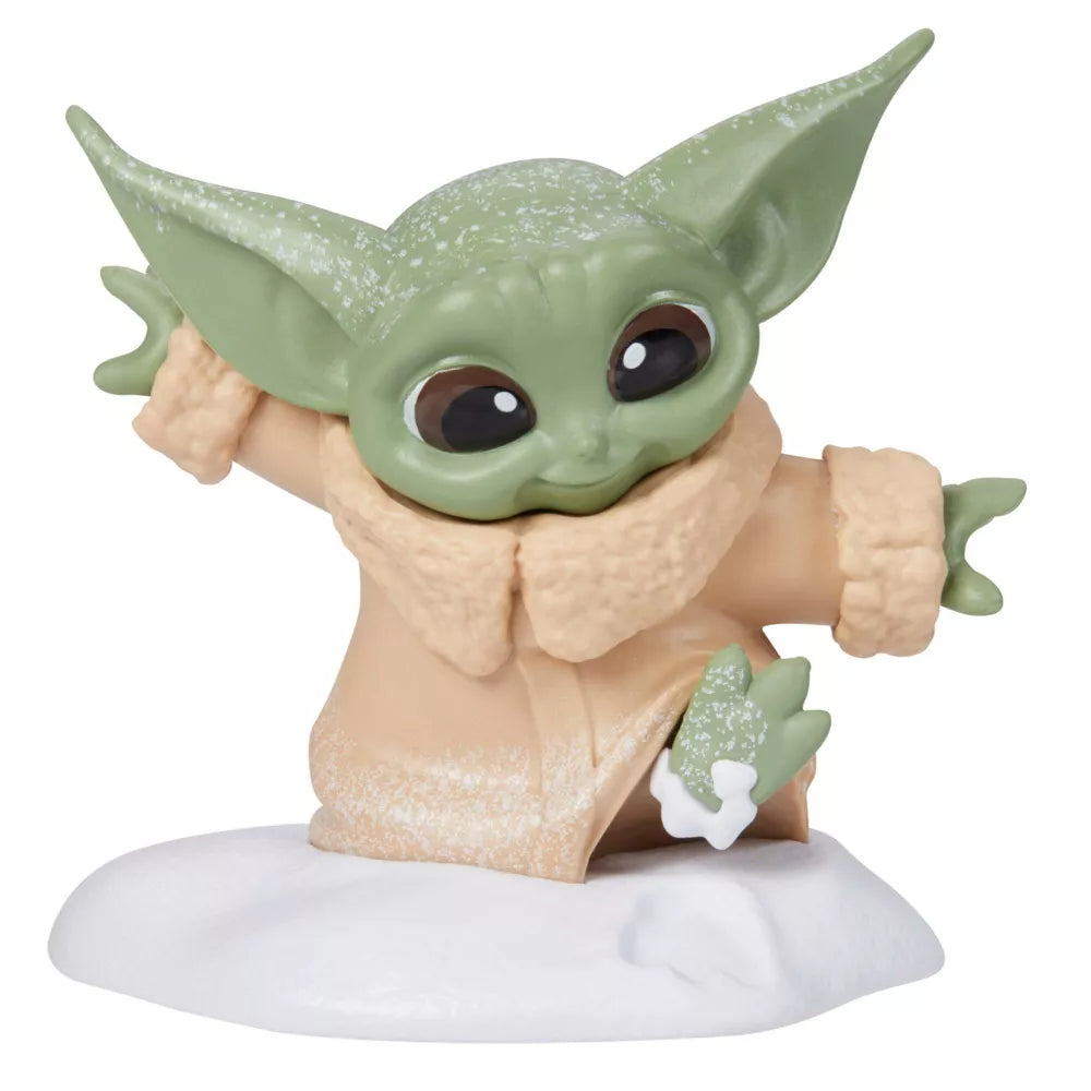 Star Wars: The Bounty Collection - The Child Snowy Walk (ONLINE ORDER ONLY)