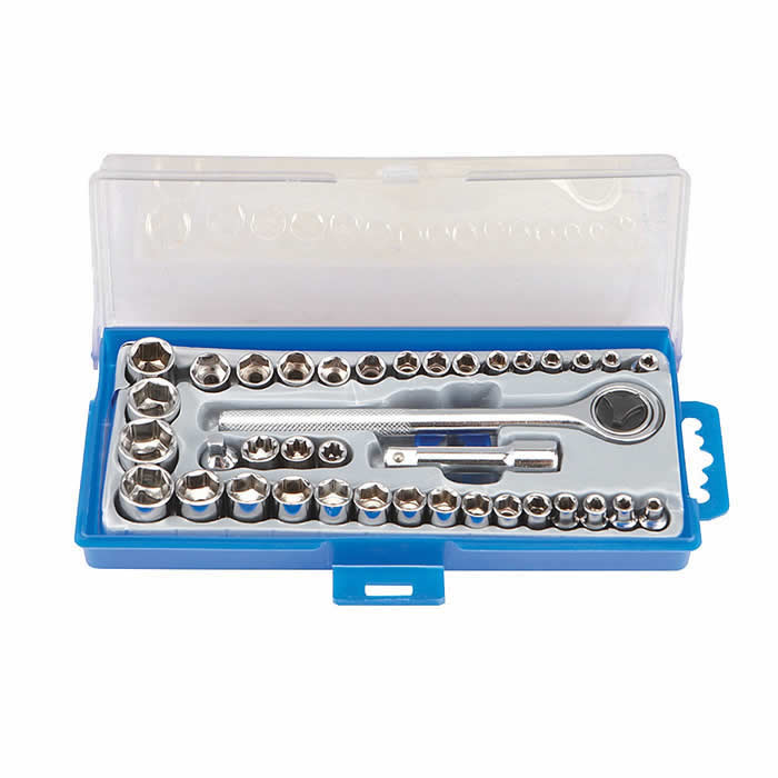 HFT47902 40 Pc 3/8 and 1/4 inch Drive SAE and Metric Socket Set (ONLINE ORDER ONLY)