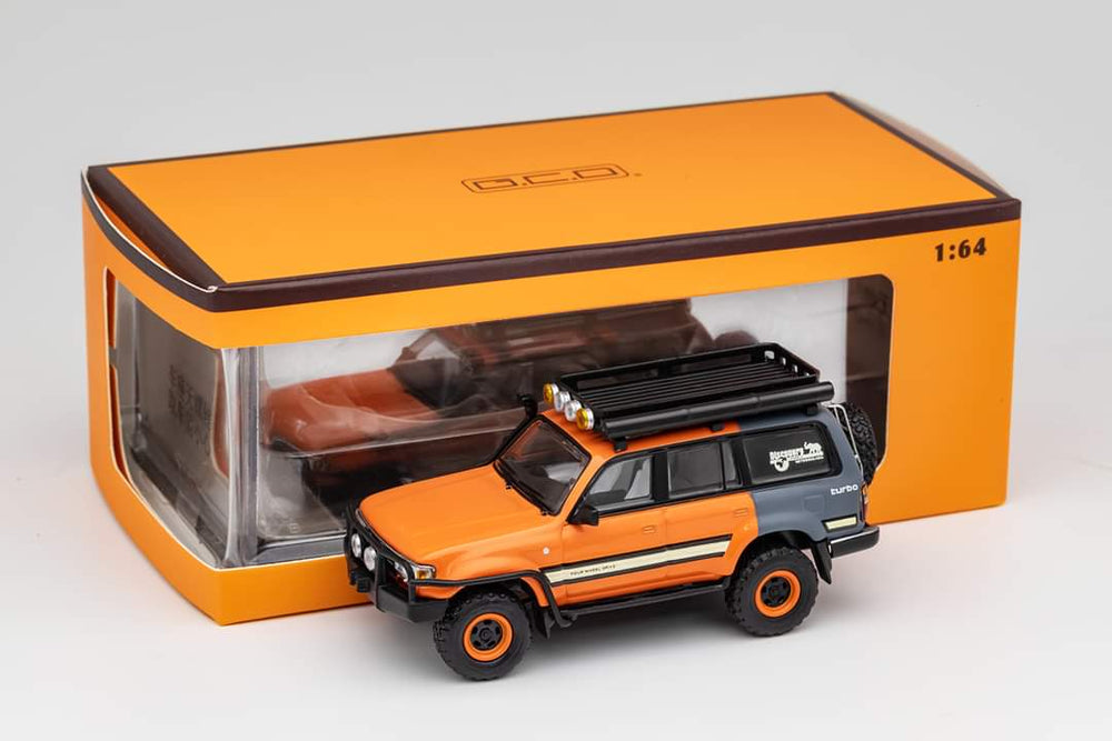 GCD Toyota Land Cruiser LC80 Modified Version With Accessories 1:64 (ONLINE ORDER ONLY)
