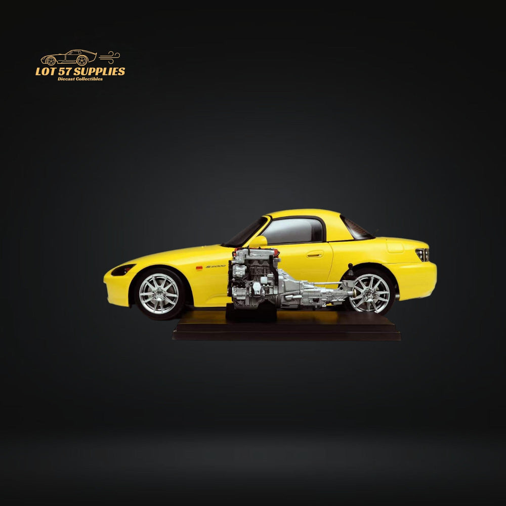 MOTORHELIX Honda S2000 AP2 INDY YELLOW PEARL 1:18 Scale (ONLINE ORDER ONLY)