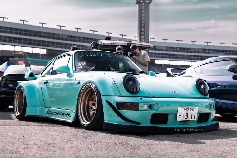 Fast Speed Porsche 964 RWB Widebody KASHIWA X Version Rear Wing in Tiffany Blue 1:64 (ONLINE ORDER ONLY)