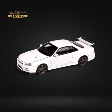 MOTORHELIX Nissan Skyline GT-R R34 Z-Tune Pearl White 1:64 (ONLINE ORDER ONLY)