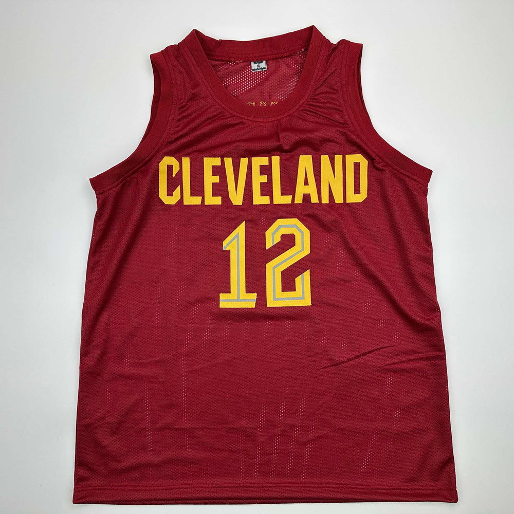 Facsimile Autographed De’Andre Hunter Cleveland Red Reprint Laser Auto Basketball Jersey Size Men's XL (ONLINE ORDER ONLY)