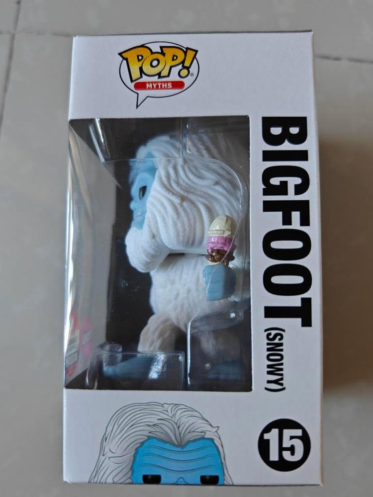 Bigfoot (Snowy) (Flocked)  Canadian Convention Exclusive - Funko-Shop (ONLINE ORDER ONLY)