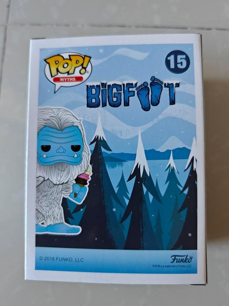 Bigfoot (Snowy) (Flocked)  Canadian Convention Exclusive - Funko-Shop (ONLINE ORDER ONLY)