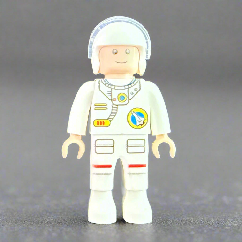 Custom Space Astronaut Minifigures – LEGO-Compatible (6 Variants) (ONLINE ORDER ONLY)