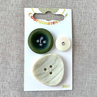 3047 - Coordinates - 2 Hole - Assorted Sizes - Green Ivory (ONLINE ORDER ONLY)