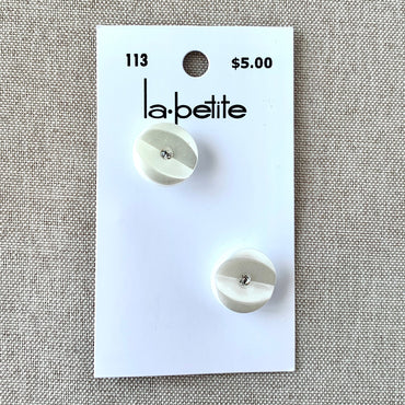 113 Pearl White Crystal - La Petite - 1 Hole Shank - 16mm - Ivory White (ONLINE ORDER ONLY)