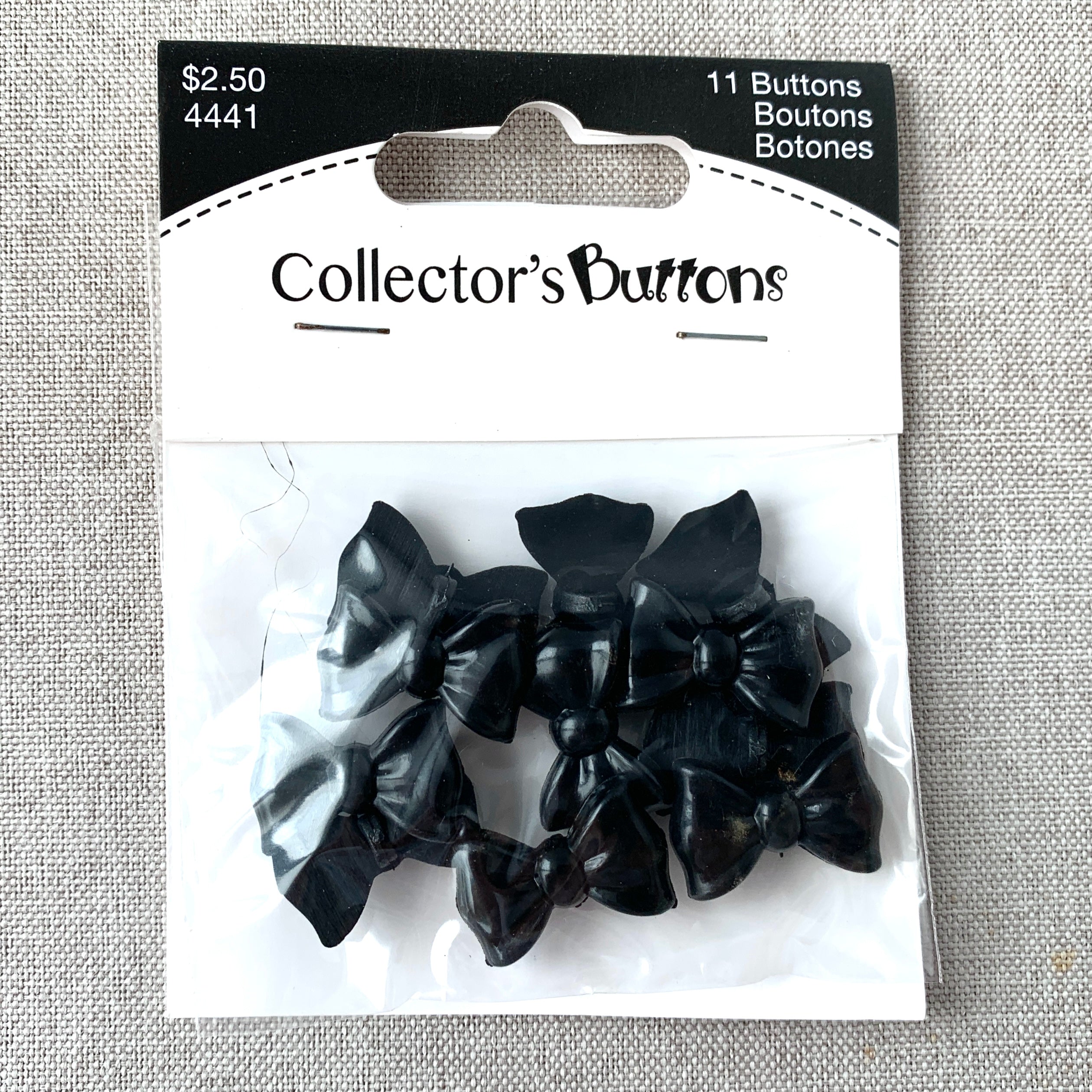 4441 Bow Ribbon - Collectors Buttons - 1 Hole Shank Button - - Black (ONLINE ORDER ONLY)