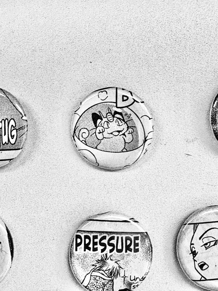 Handmade Button Badges From Recycled Manga (Online Order Only)
