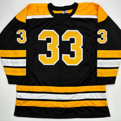 Facsimile Autographed Zdeno Chara Boston Black Reprint Laser Auto Hockey Jersey Size Men's XL (ONLINE ORDER ONLY)