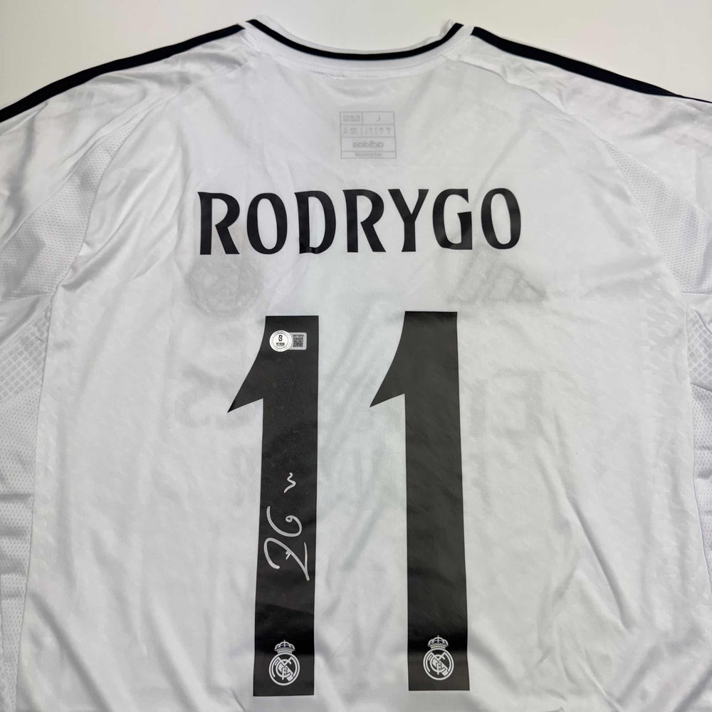 Autographed/Signed Rodrygo Silva de Goes Real Madrid White Soccer Jersey Beckett BAS COA (ONLINE ORDER ONLY)
