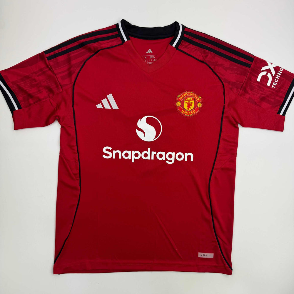 Autographed/Signed Bruno Fernandes Manchester United Red Soccer Jersey Beckett BAS COA (ONLINE ORDER ONLY)