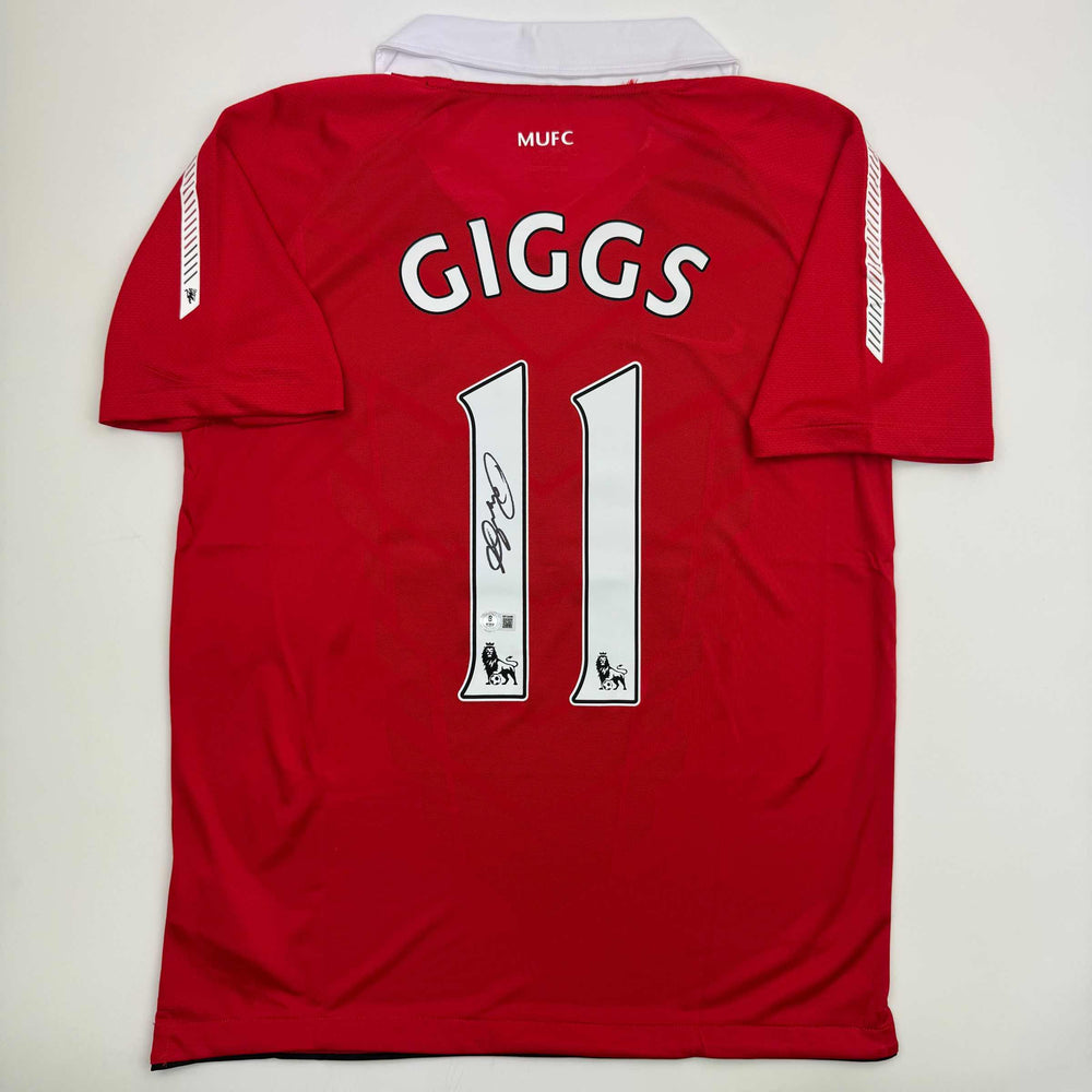 Autographed/Signed Ryan Giggs Manchester United Red Soccer Jersey Beckett BAS COA (ONLINE ORDER ONLY)