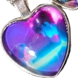 K-POP DEMON HUNTERS Heart Pendant Necklace – Character Art Collection (ONLINE ORDER ONLY)