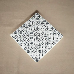 KOP00473 Cat Novelty Dice D6 White Opaque Black Pips 16mm (5/8in) 100 (ONLINE ORDER ONLY)