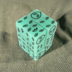 KOP08680 Green Alien Glow in Dark Dice Black Aliens D6 16mm Pack of 12 (ONLINE ORDER ONLY)