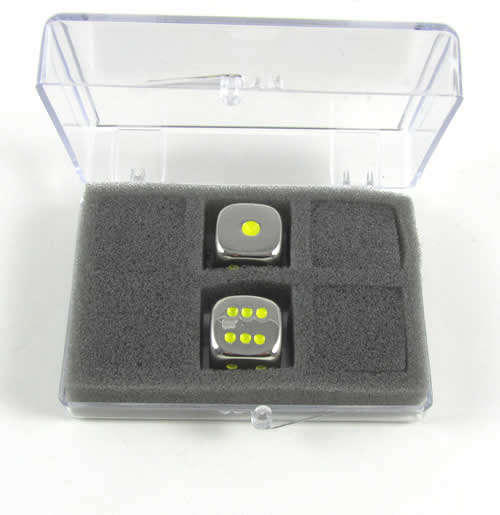 KOP13534 Metal Dice with Yellow Pips D6 15mm (19/32in) Set of 2 Koplow (ONLINE ORDER ONLY)