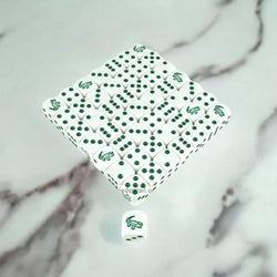 KOP15534 Alligator Dice White Opaque with Green Pips D6 16mm (5/8in) Bulk Pack of 50 Koplow Games (ONLINE ORDER ONLY)