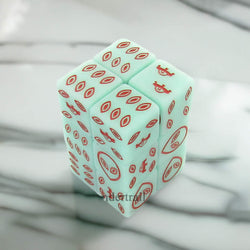 KOP18766 Green Alien Glow in the Dark Dice with Red Aliens D6 16mm (5/8in) Pack of 12 Dice (ONLINE ORDER ONLY)