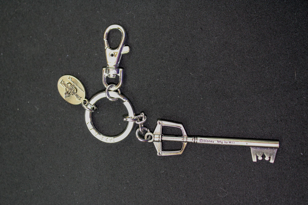 Kingdom Key Keyblade Sora's Keyblade Pewter Keychain (Online Order Only)