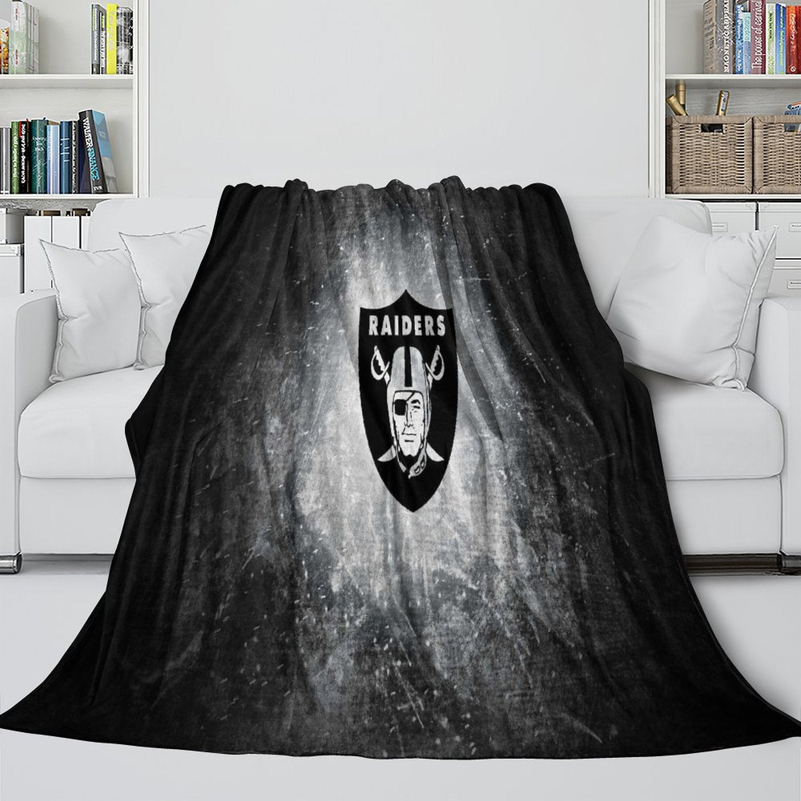 Las Vegas Raiders Blanket Flannel Fleece Throw Room Decoration (Online Order Only)