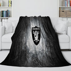 Las Vegas Raiders Blanket Flannel Fleece Throw Room Decoration (Online Order Only)