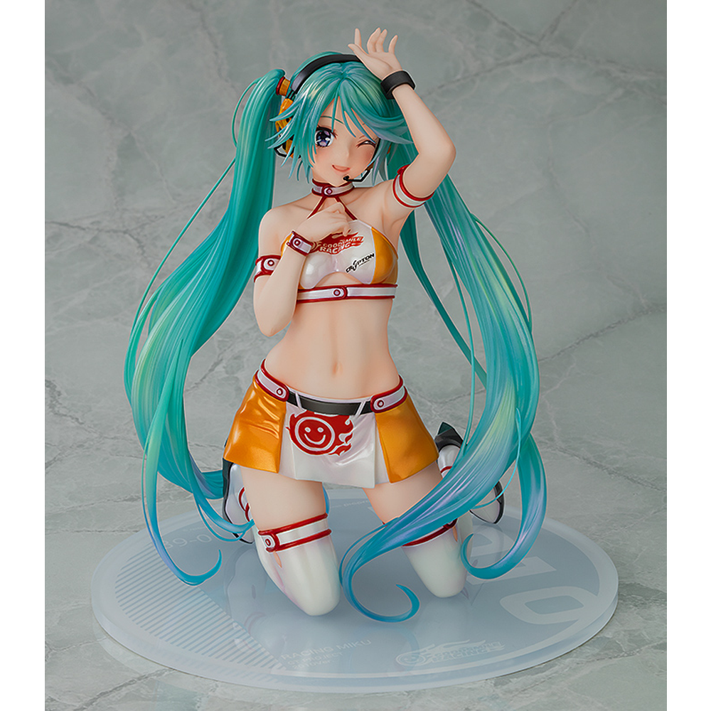[PRE-ORDER] Max Factory: Vocaloid - GT Project Racing Miku (2010 Ver.) 1/7 Scale Figure (ONLINE ORDER ONLY)