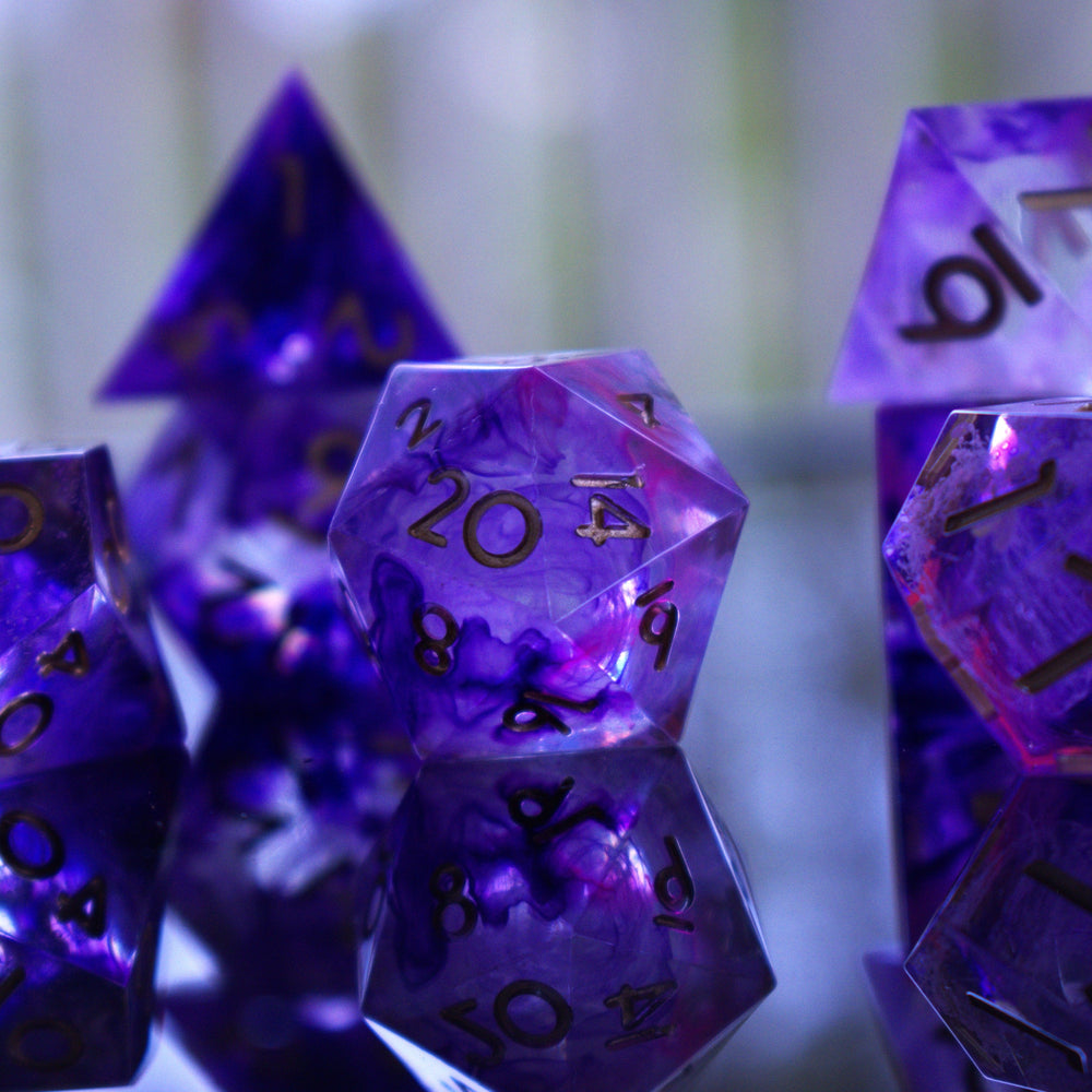 Mage Hand Sharp-Edged Resin Dice Set (ONLINE ORDER ONLY)