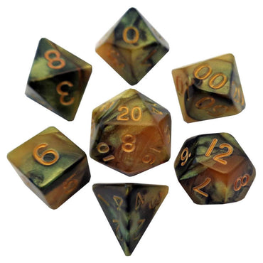 MET136 Black Yellow Resin Dice Gold Numbers 16mm (5/8in) 7-Dice Set (ONLINE ORDER ONLY)