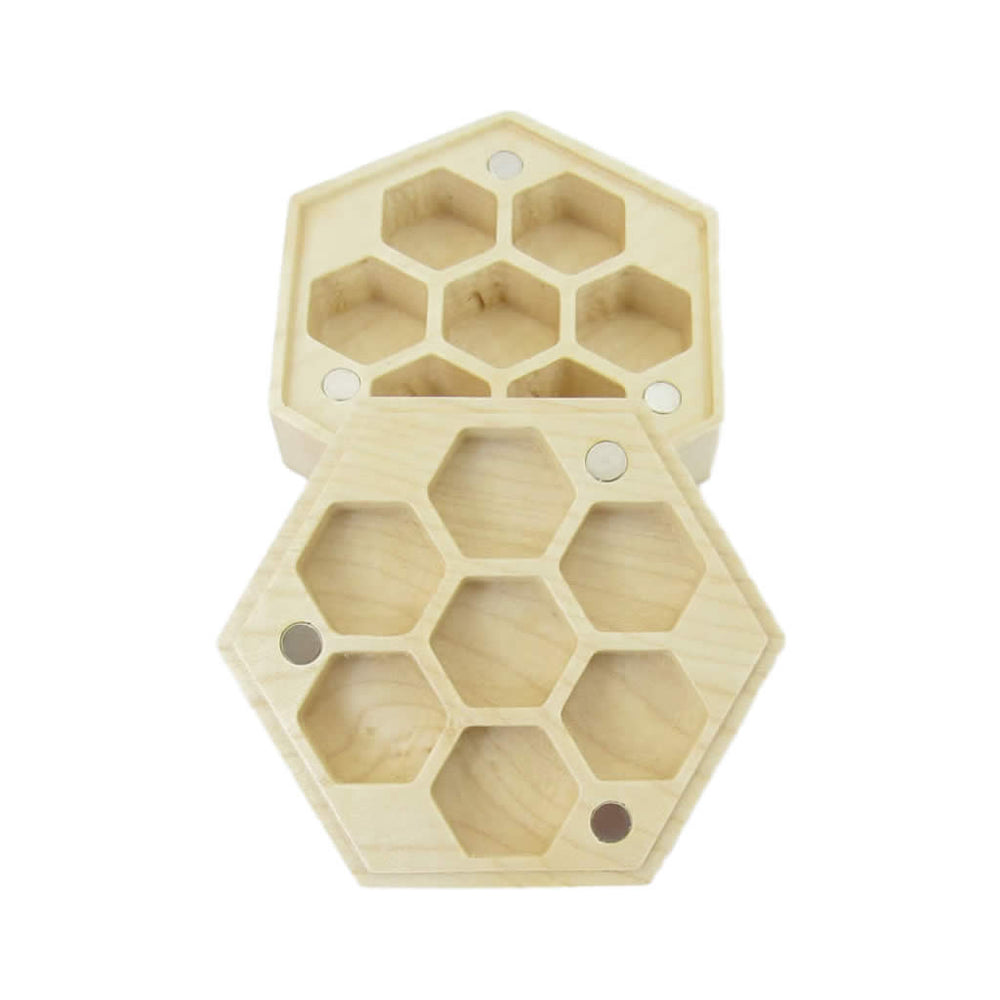 MET808 Maple Wood Hexagon Dice Case Holds 7 Dice Metallic Dice Games (ONLINE ORDER ONLY)