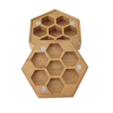 MET809 Cherry Wood Hexagon Dice Case Holds 7 Dice Metallic Dice Games (ONLINE ORDER ONLY)