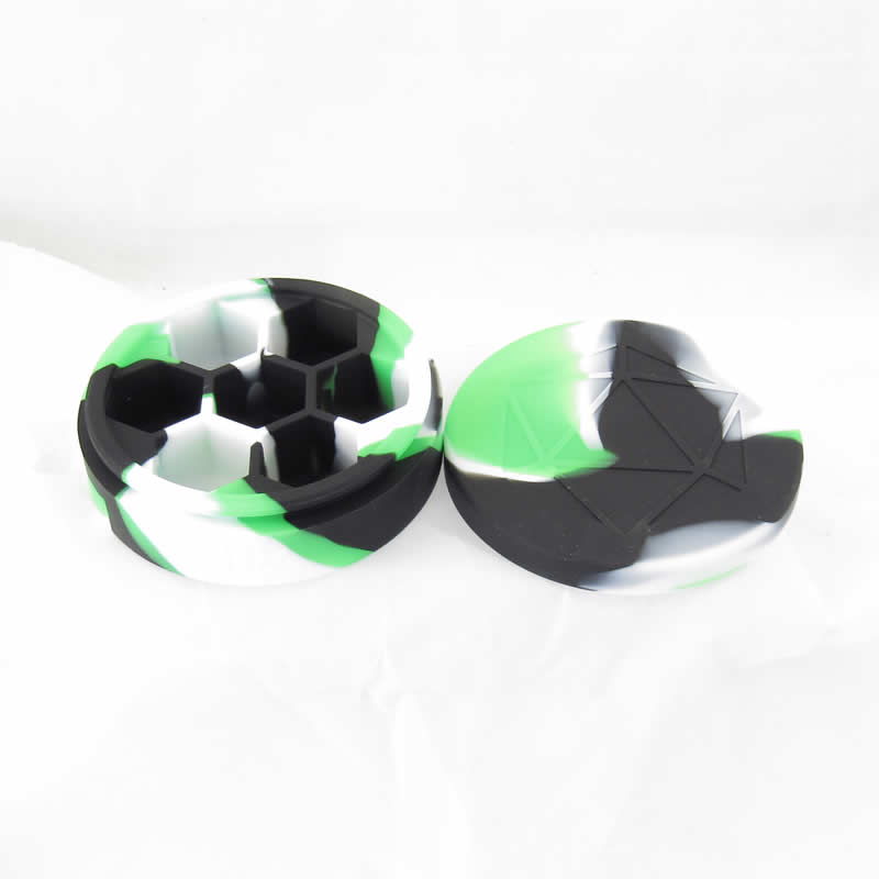 MET925 Green Black White Silicone Round Dice Case Holds 7 Dice (ONLINE ORDER ONLY)