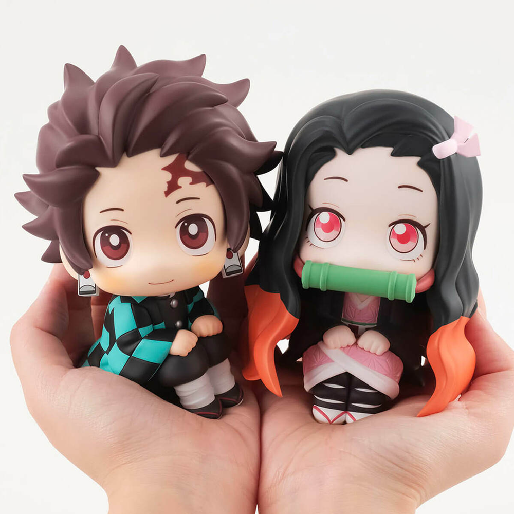 Megahouse: Demon Slayer: Kimetsu no Yaiba - Tanjiro and Nezuko Look Up Series Figure Set (With Gift) (ONLINE ORDER ONLY)