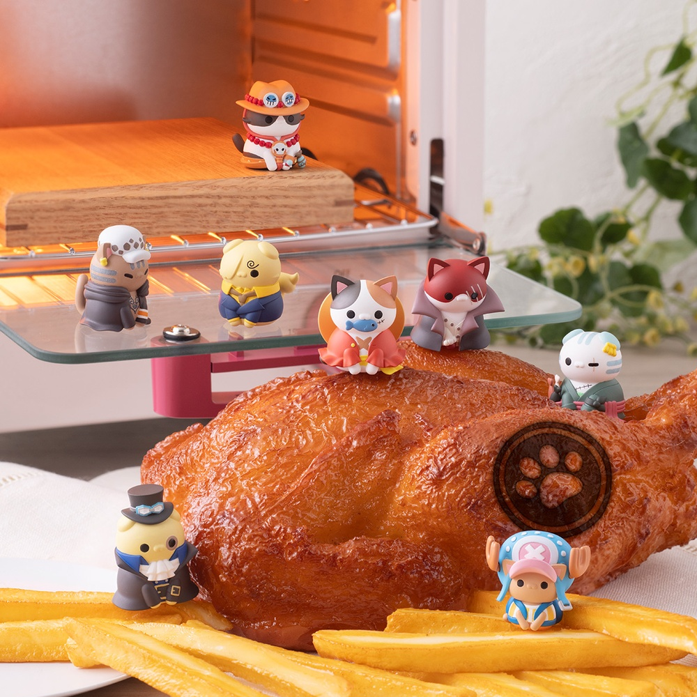 Megahouse Mega Cat Project: One Piece - Nyan Piece Nyan! I’m gonna be king of Paw-rates!! Vol.1 Box of 8 Figures (With Gift) (ONLINE ORDER ONLY)