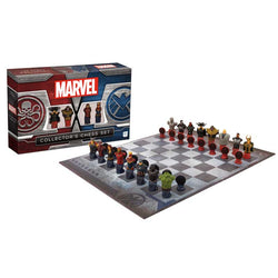 Marvel Collector’s Chess Set (ONLINE ORDER ONLY)