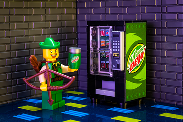 Making Dew - B3 Customs Soda Vending Machine made using LEGO parts (Online Order Only)