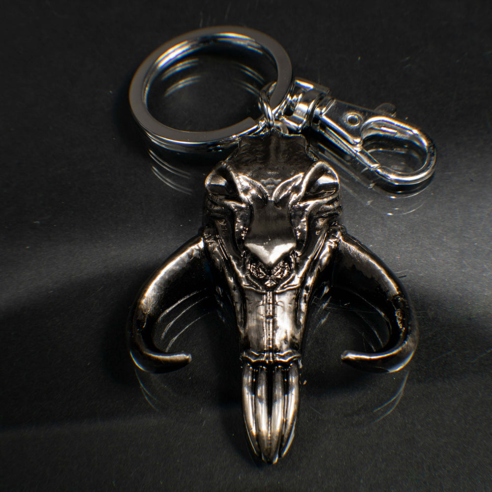 Mandalorian Mythosaur Skull (Star Wars) Large Pewter Keychain (Online Order Only)