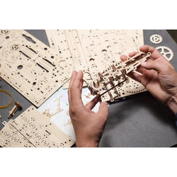 Marble Run Stepped Hoist 3D Wood Model Kit UGEARS (ONLINE ORDER ONLY)