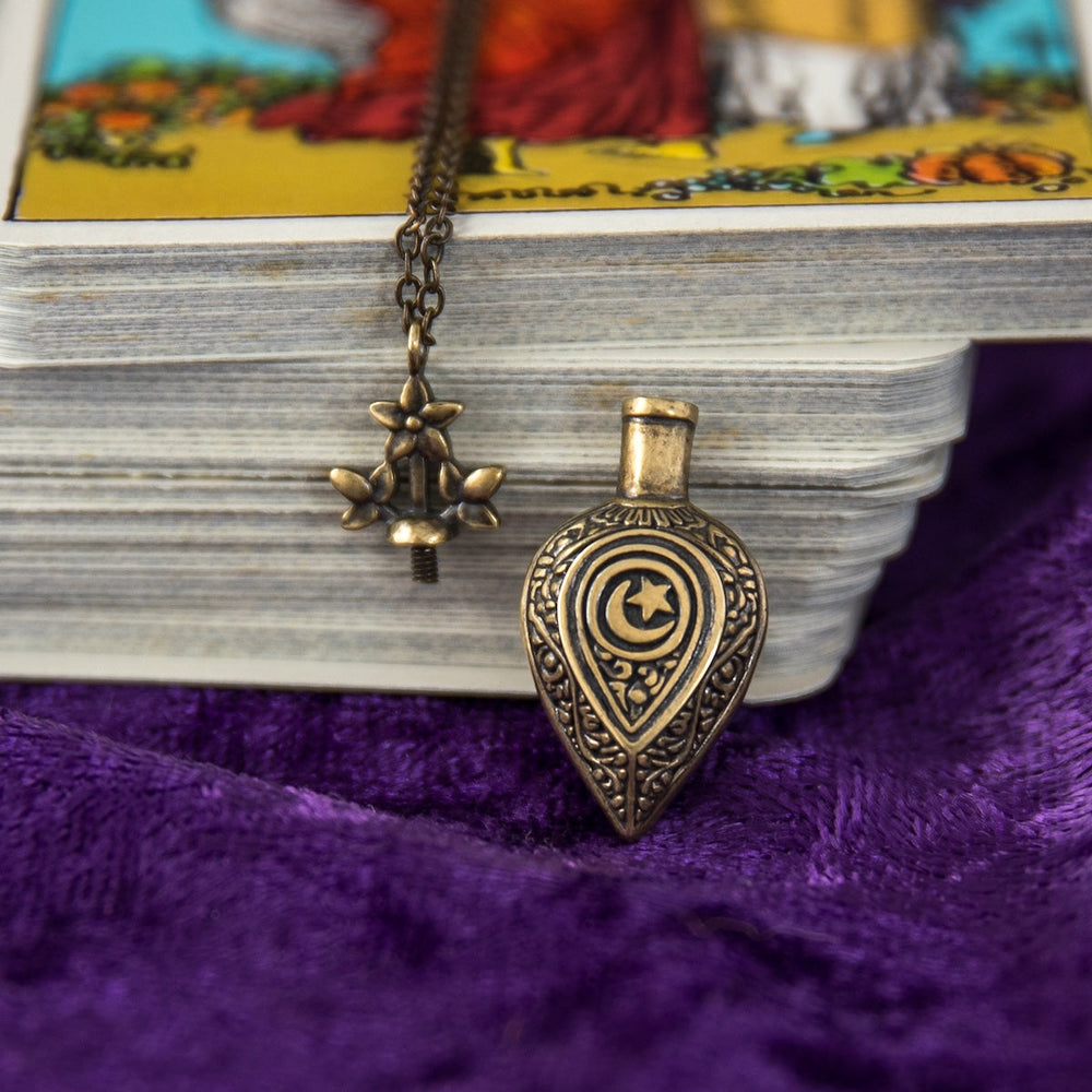 Marvel X RockLove MARVEL STUDIOS AGATHA ALL ALONG Jennifer Necklace (ONLINE ORDER ONLY)