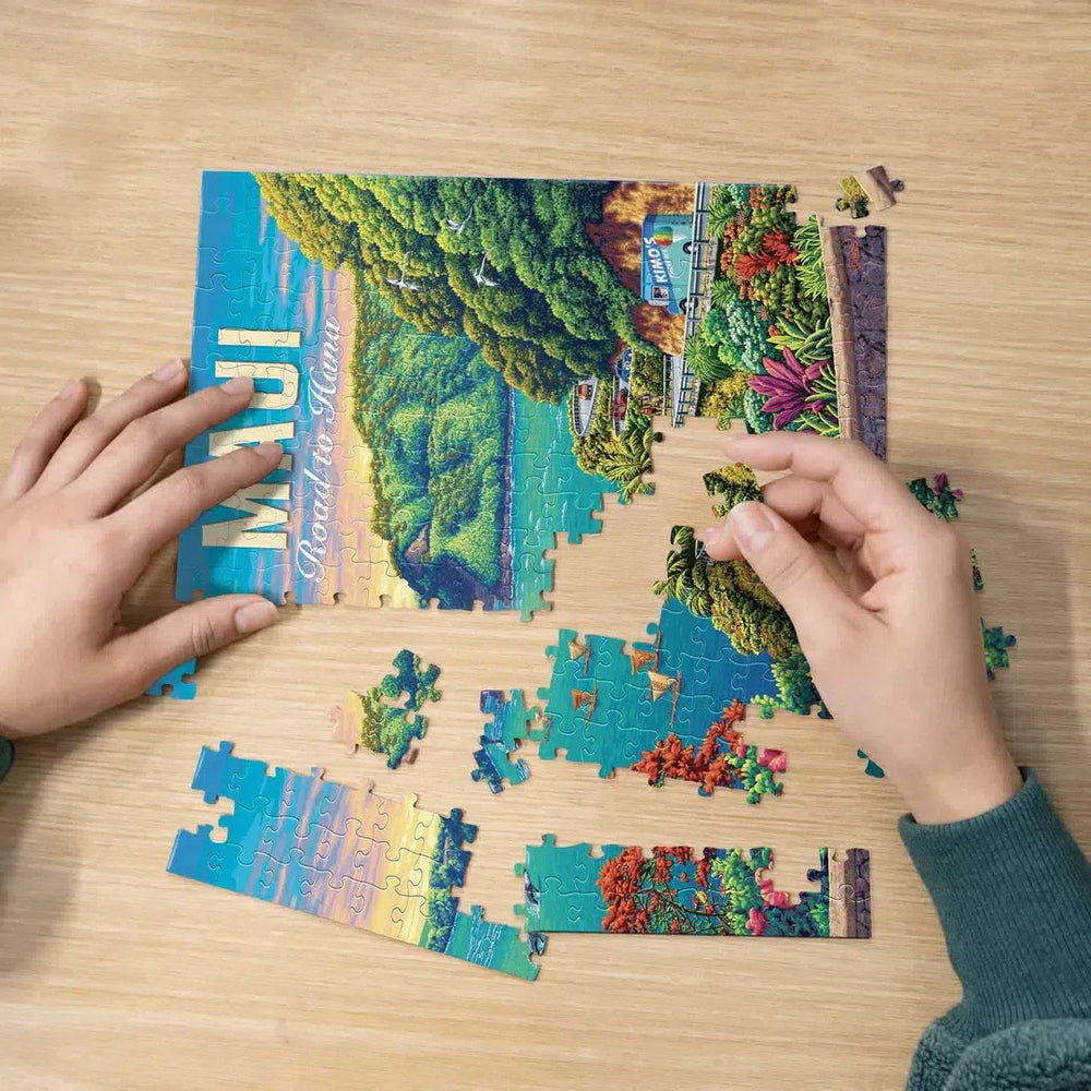 Maui Road to Hana 210 Piece Jigsaw Puzzle Boardwalk (ONLINE ORDER ONLY)