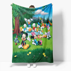 Mickey Mouse Minnie Mouse Flannel Fleece Throw Cosplay Blanket Set (Online Order Only)