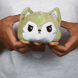 TeeTurtle Reversible Wolf: Spring/Summer (Mini) (ONLINE ORDER ONLY)