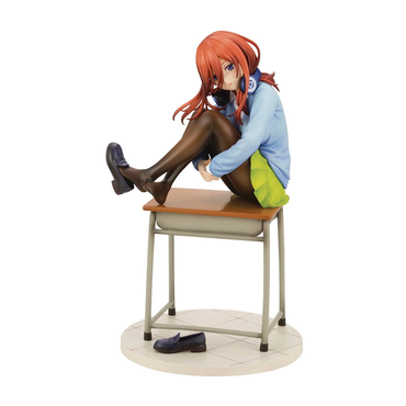 KOTOBUKIYA: The Quintessential Quintuplets - Miku Nakano 1/8 Scale Figure (ONLINE ORDER ONLY)