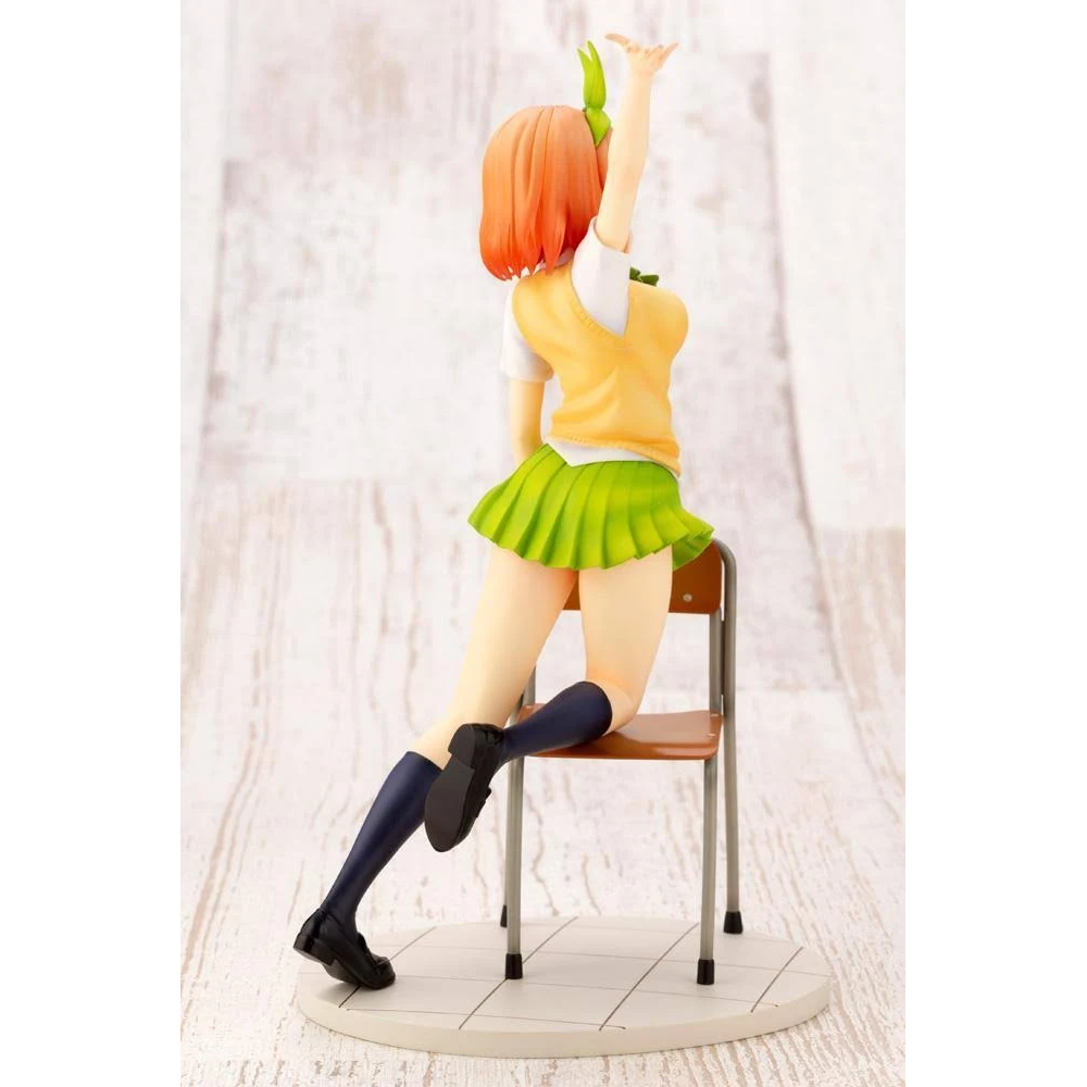 KOTOBUKIYA ARTFX J: The Quintessential Quintuplets - Yotsuba Nakano 1/8 Scale Statue (ONLINE ORDER ONLY)